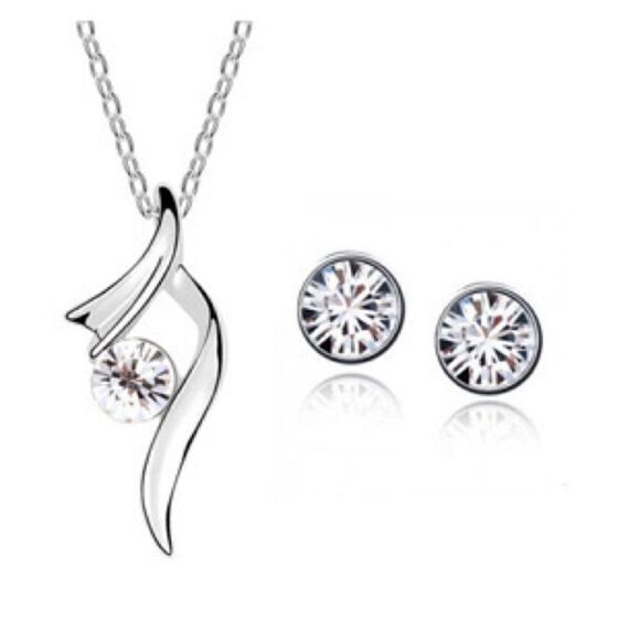 NEW Australian Crystal CZ Necklace And Earrings Set - Picture 1 of 4